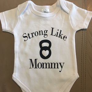 Strong like mommy baby onsie 0/3 month